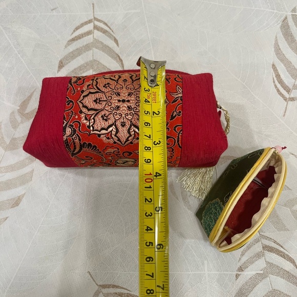 Vintage Coin Purse and makeup bag - Picture 4 of 9